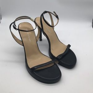 Colin Stuart for Victoria’s Secret ankle strap heels. Black. Size 7